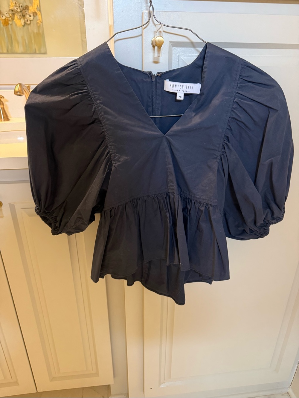 HUNTER BELL Navy Puff-Sleeve V-Neck Peplum Blouse